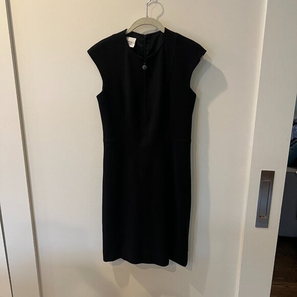 Akris Punto Cap-Sleeve Zip-Front Seamed Dress, Black - Picture 8 of 12